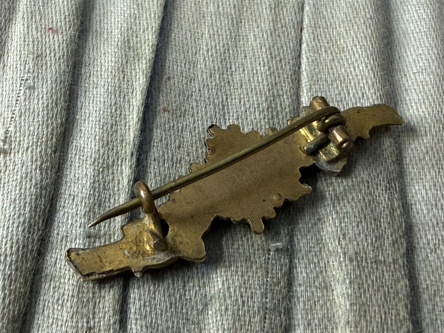 Antique Ivy Leaf Bar Brooch Silver Tone Pin Floral Natural Victorian C Clasp