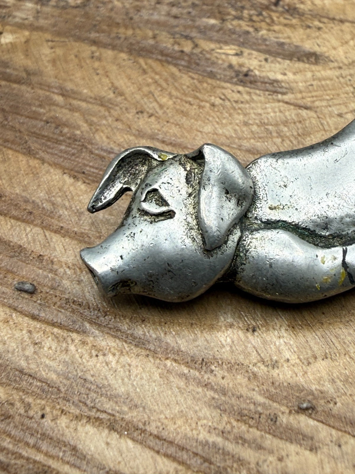 Vintage A.E. Williams Pewter Pig Brooch Pin Signed Piglet Sleeping Farmyard
