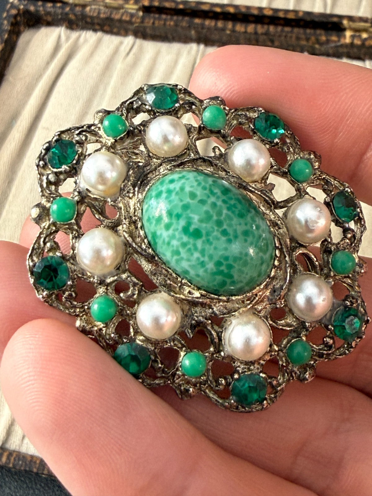 Vintage Hollywood Brooch Green Glass Faux Pearl Rhinestone Gold Tone Pin