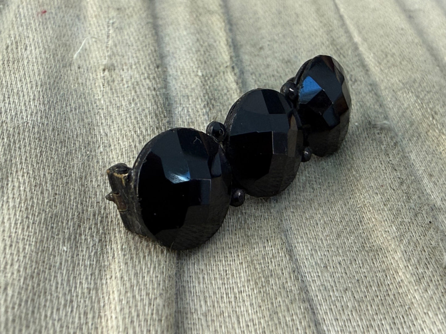 Antique Victorian French Jet Bar Brooch Black Glass Three Stone Round Mourning