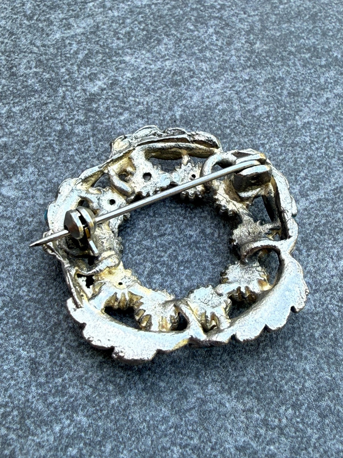 Vintage Wreath Brooch Silver Tone Blue Aurora Borealis Rhinestone Sparkly Pin