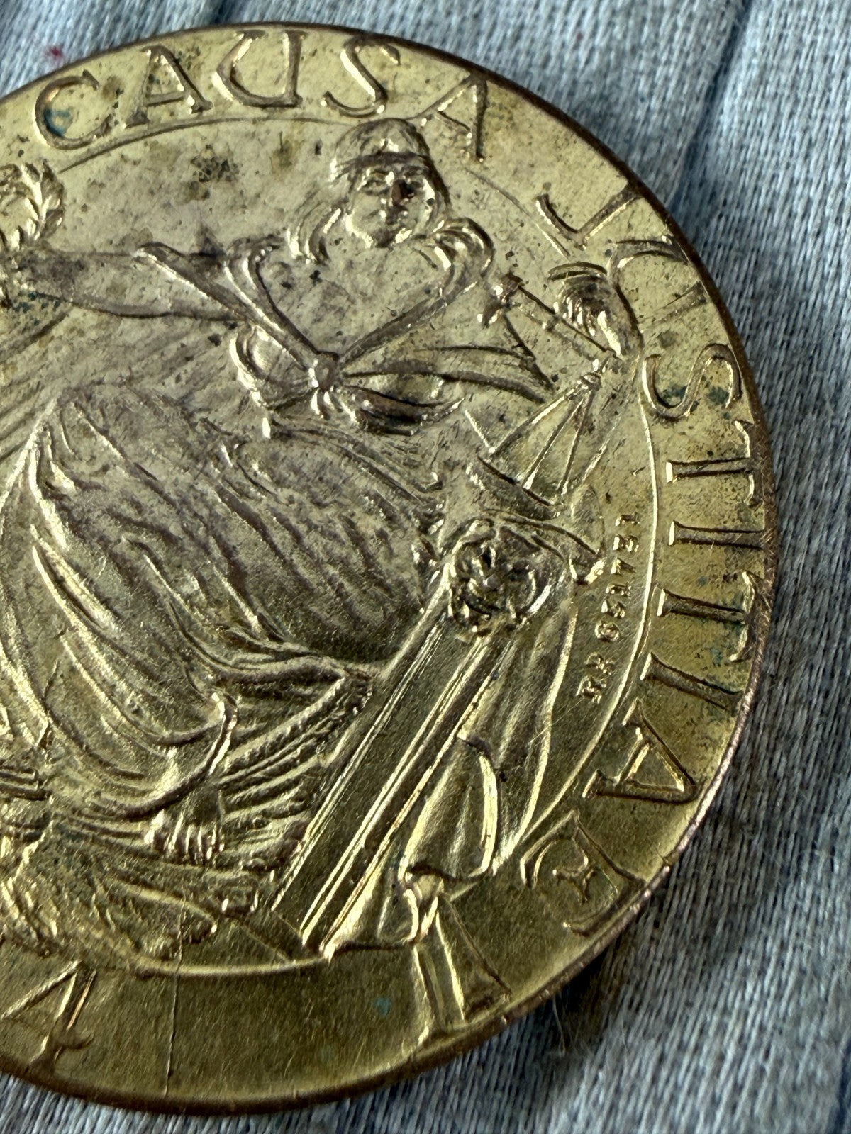 Antique WWI 1914 Pro Causa Justitiae Medal Allied Leaders Commemorative Gilt