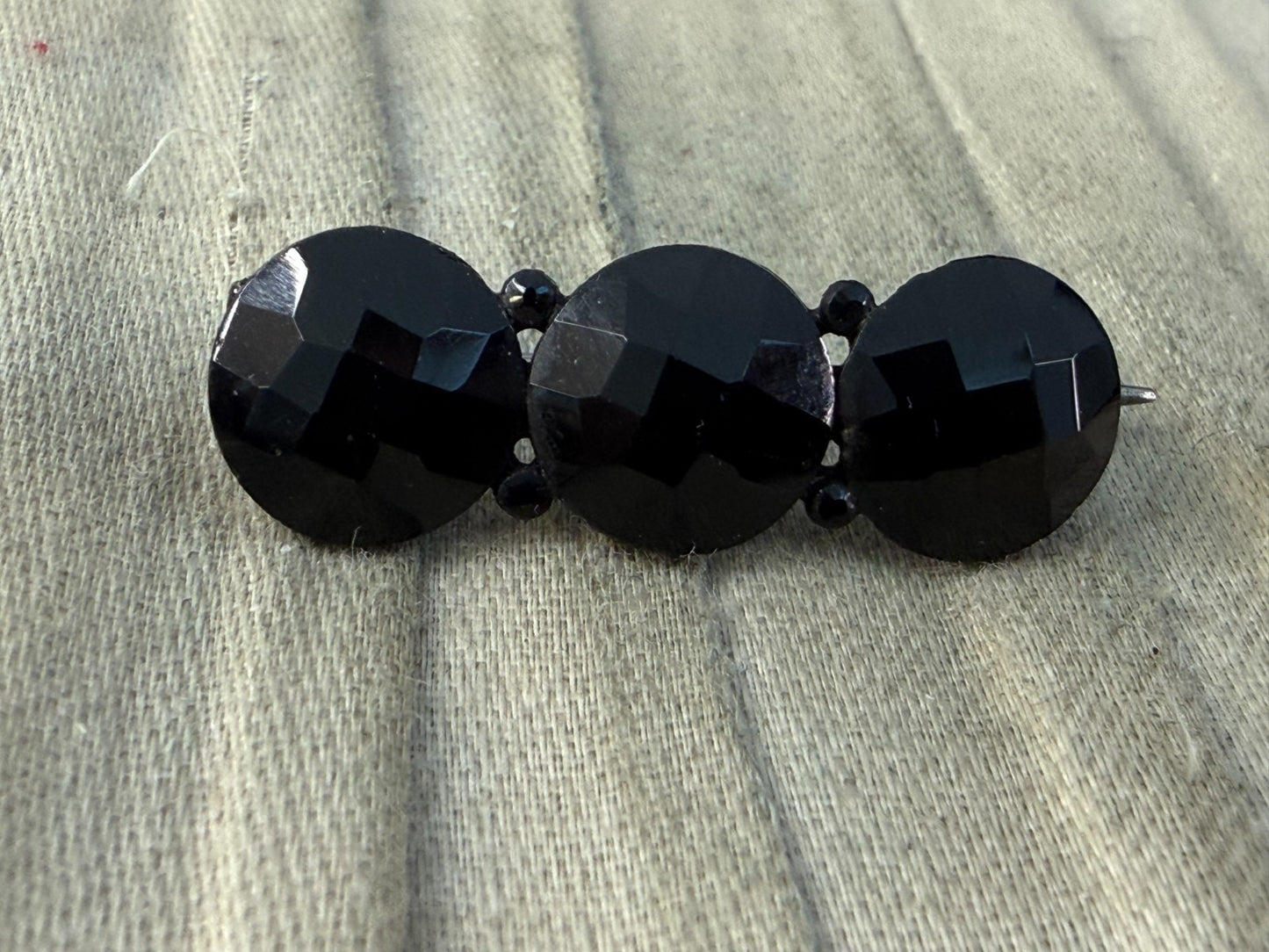 Antique Victorian French Jet Bar Brooch Black Glass Three Stone Round Mourning