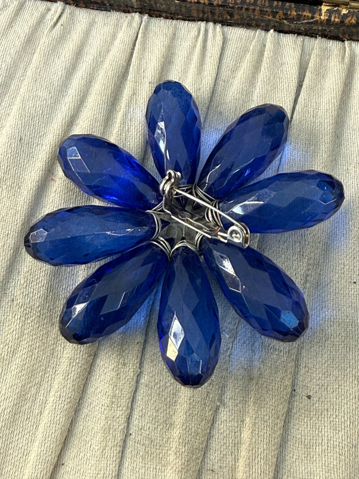 Vintage Cobalt Blue Brooch Faceted Plastic Daisy Flower Statement Pin