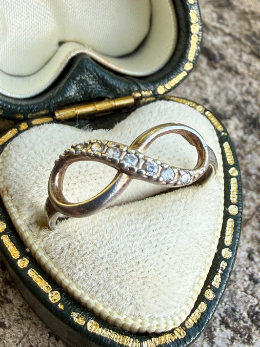 Sterling Silver Infinity Promise Ring Sparkly Clear Gemstone Size M 1/2