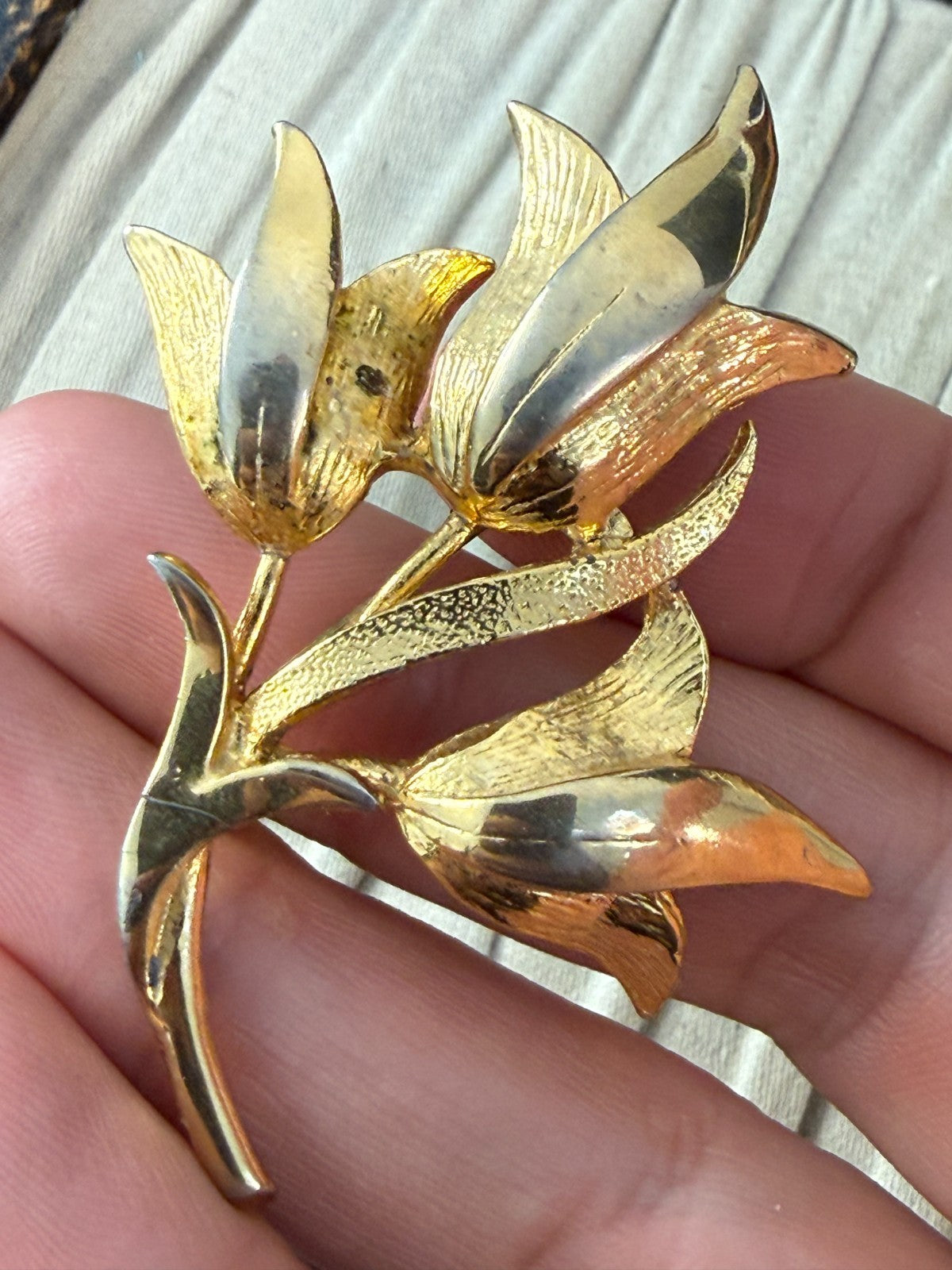 Vintage Flower Brooch Gold Tone Pin Floral Tulip Pin Bouquet 1960s 1970s