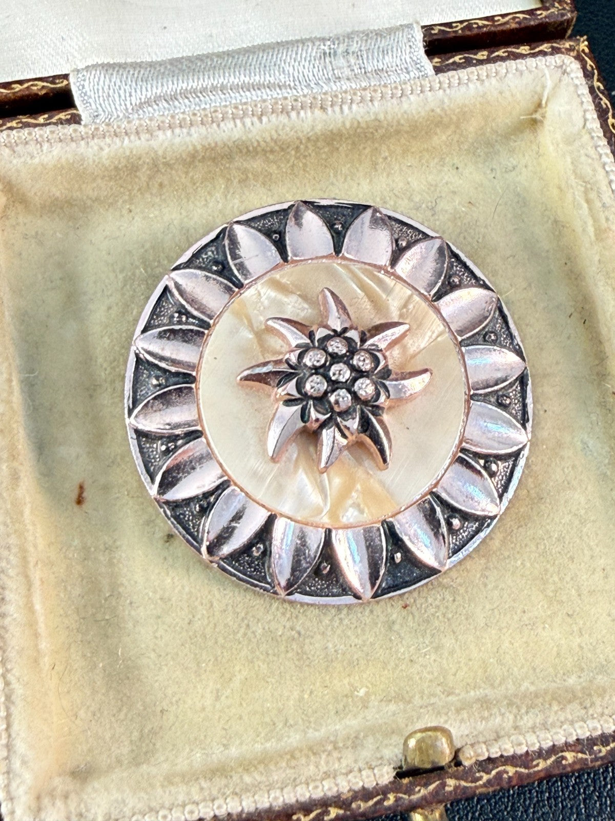 Vintage Edelweiss Scarf Clip Mother of Pearl Rose Gold Tone Alpine Flower Pin