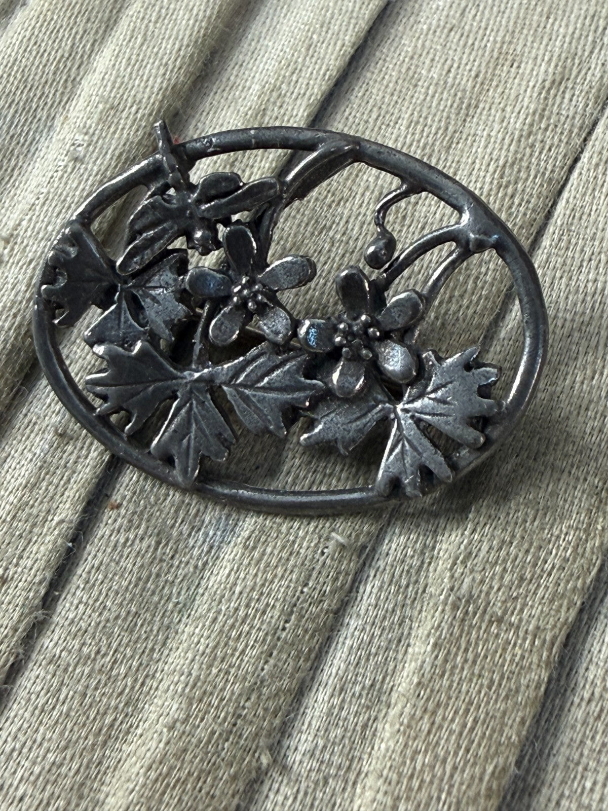 Vintage MASJ Silver Scenes Floral Brooch Pin Plated Pewter Oval Flower Geranium