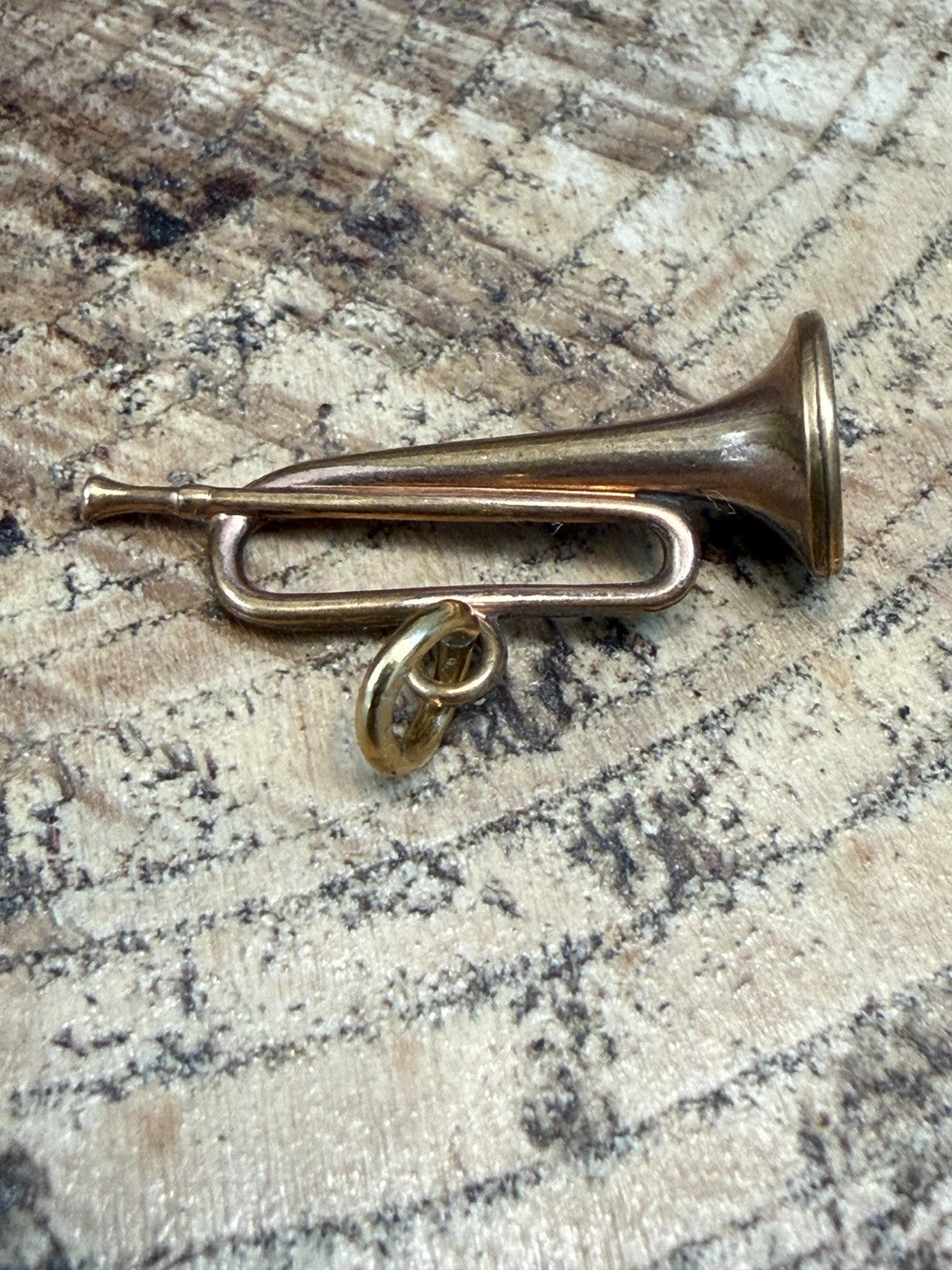 Antique Rolled Gold Bugle Pendant Musical Hunting Trumpet Charm Victorian