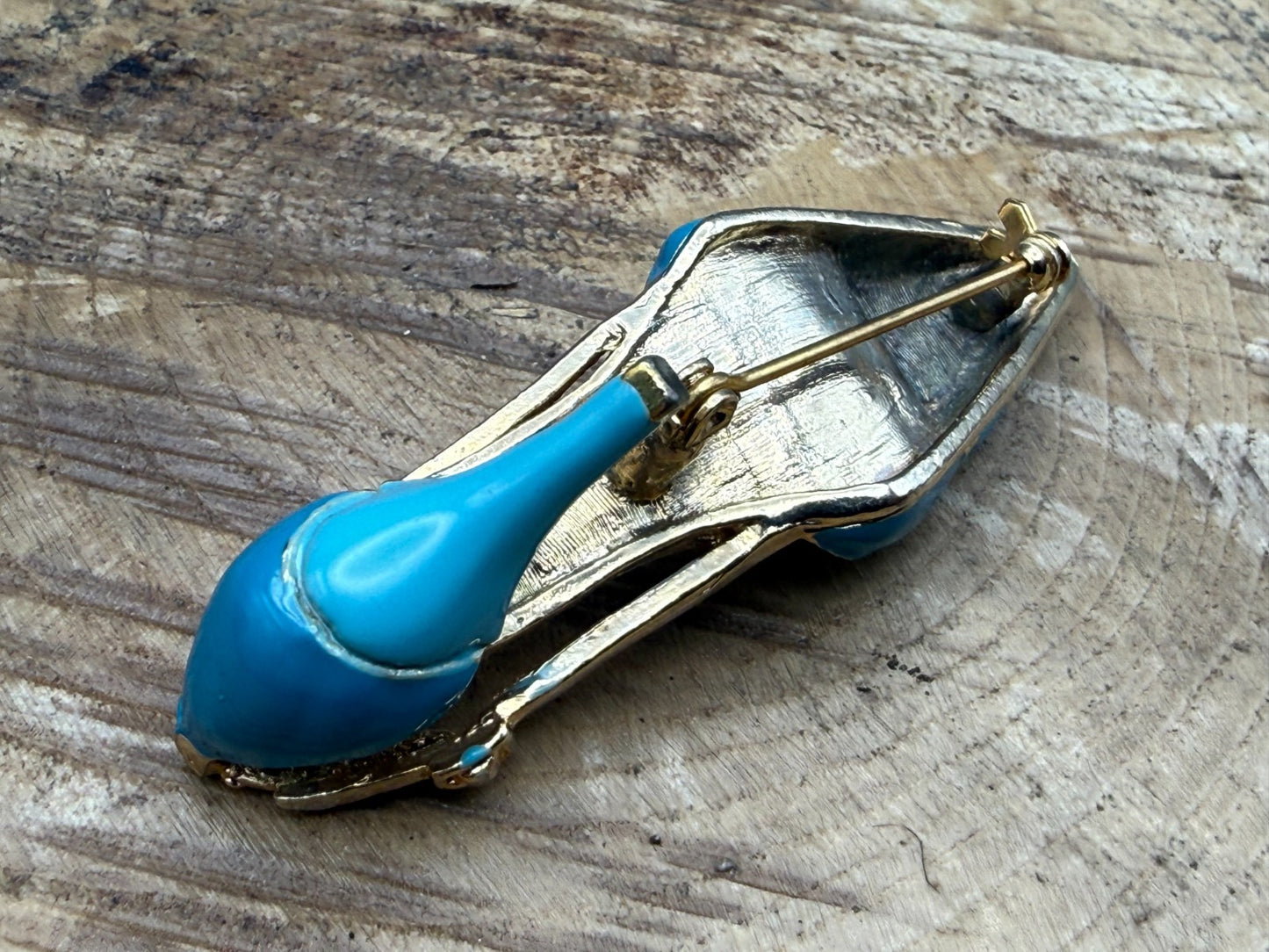 Vintage High Heel Shoe Brooch Blue Enamel Pin Gold Tone Novelty Kitsch Stiletto