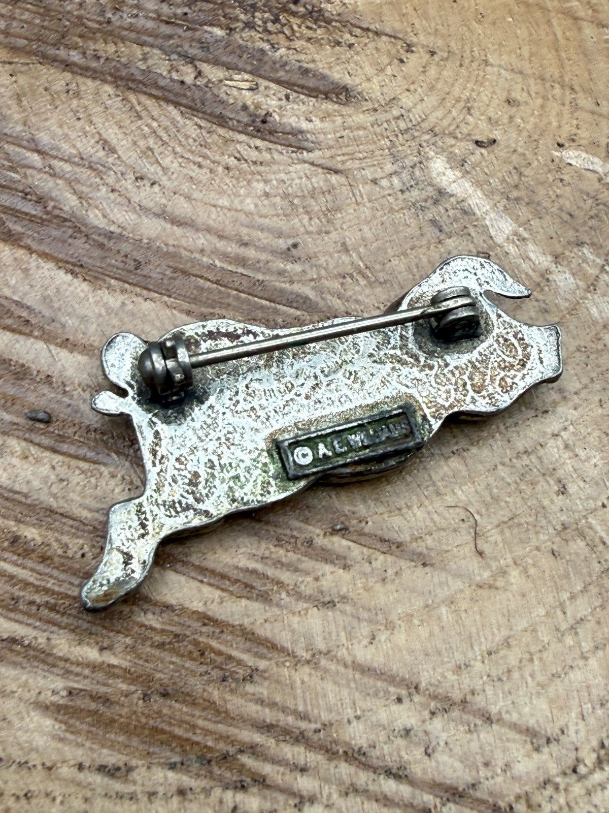 Vintage A.E. Williams Pewter Pig Brooch Pin Signed Piglet Sleeping Farmyard