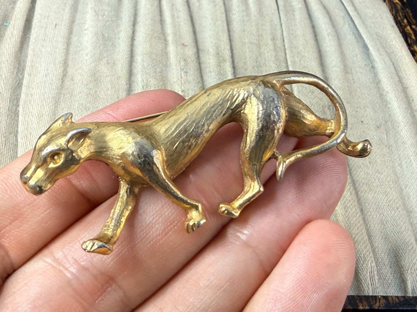 Vintage Big Cat Brooch Gold Tone Prowling Panther Pin Puma Lion Statement