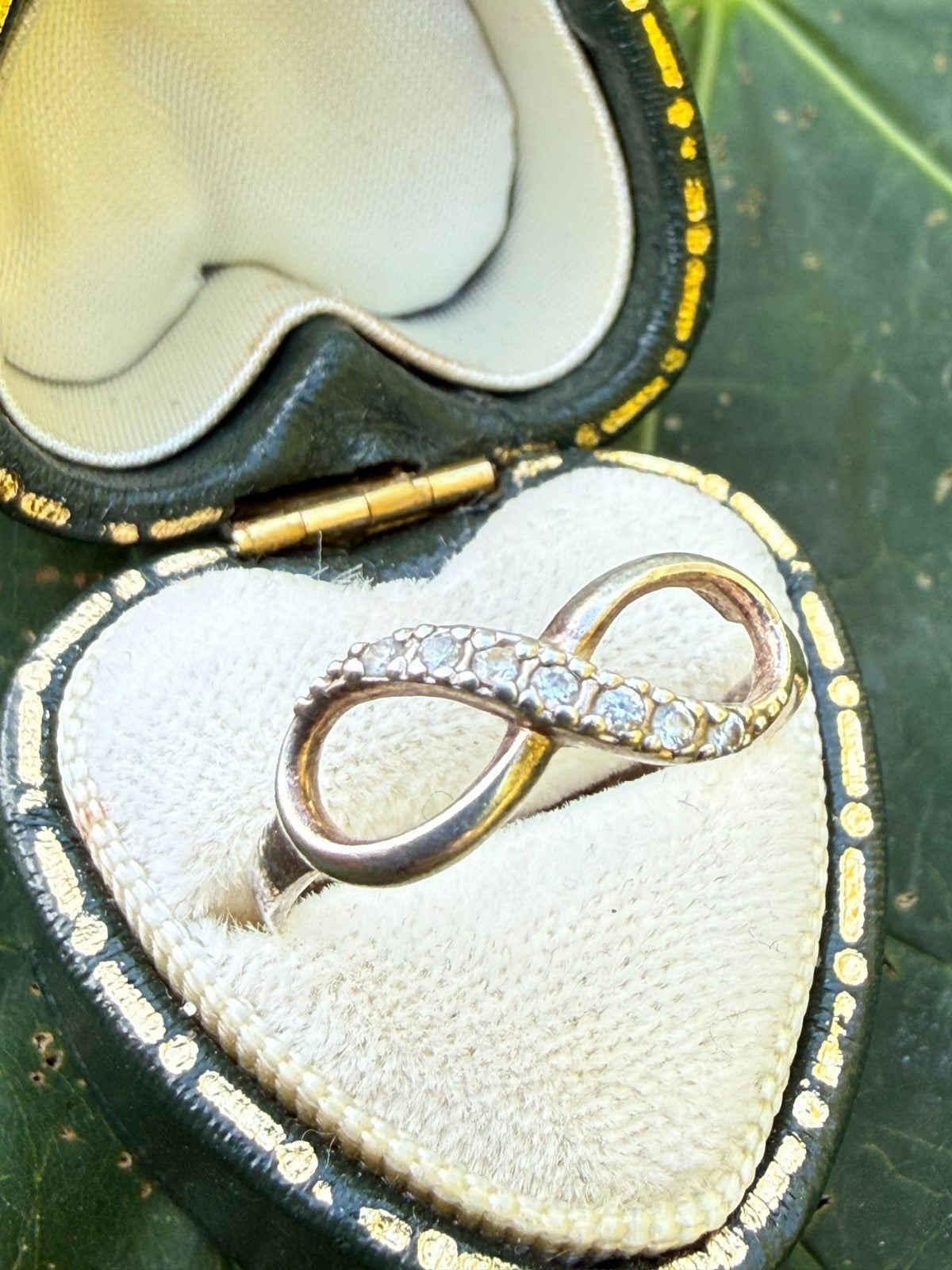 Sterling Silver Infinity Promise Ring Sparkly Clear Gemstone Size M 1/2