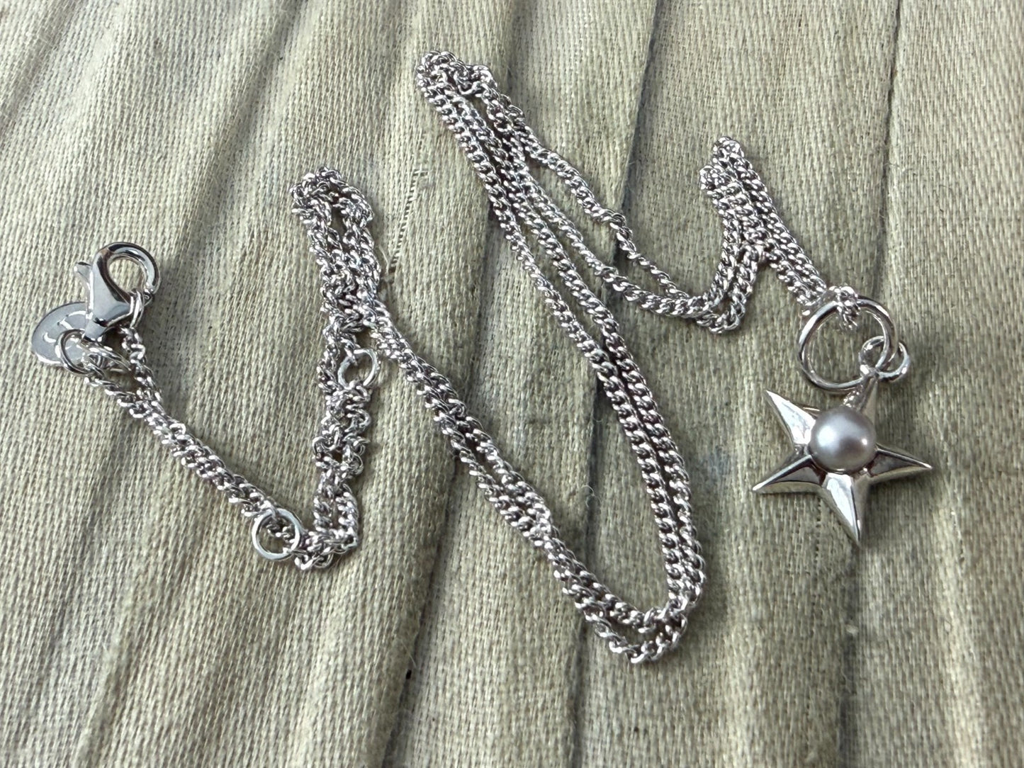 Sterling Silver 925 Star Pearl Pendant Necklace Curb Chain 52cm CB Mark