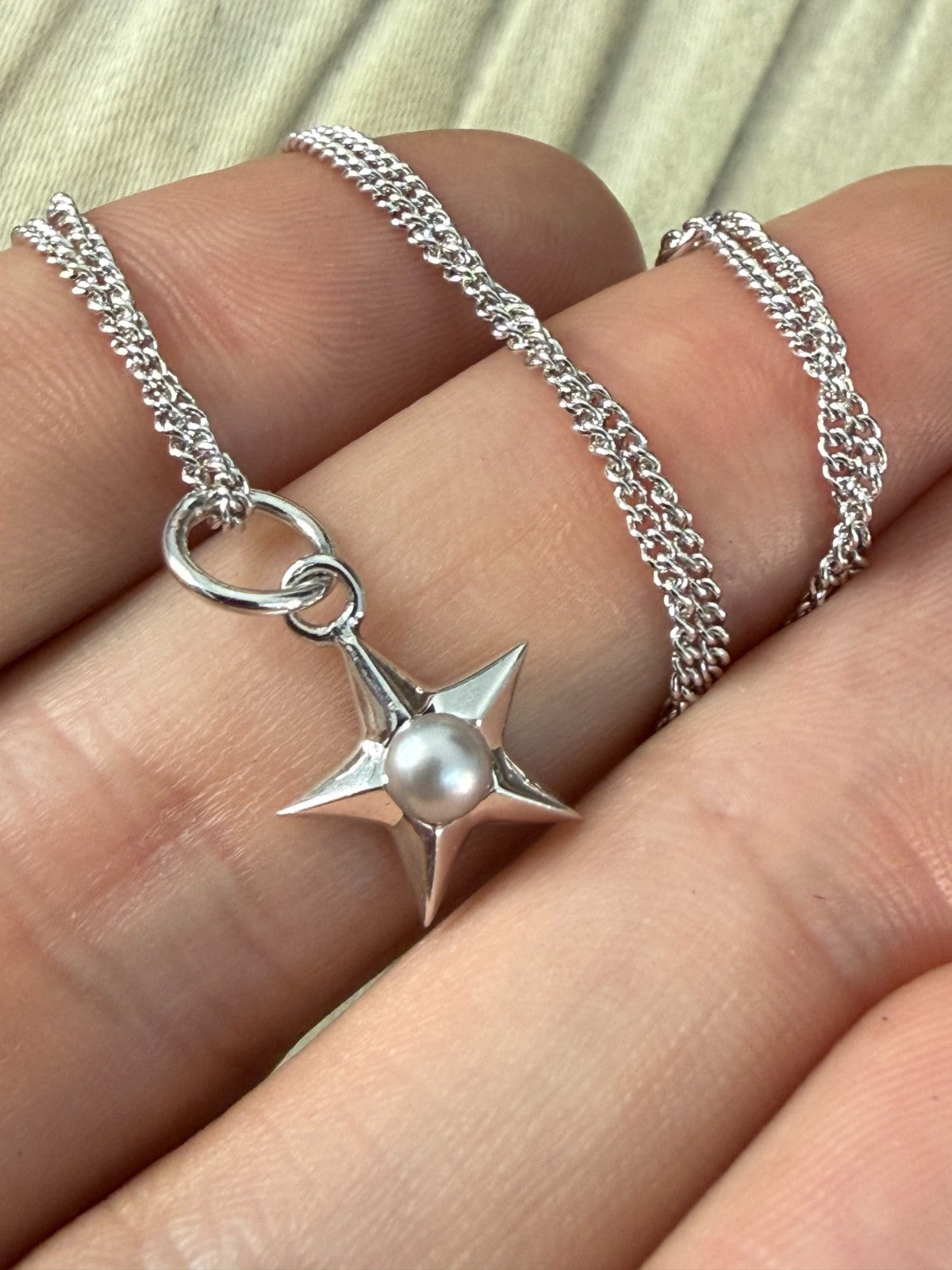 Sterling Silver 925 Star Pearl Pendant Necklace Curb Chain 52cm CB Mark