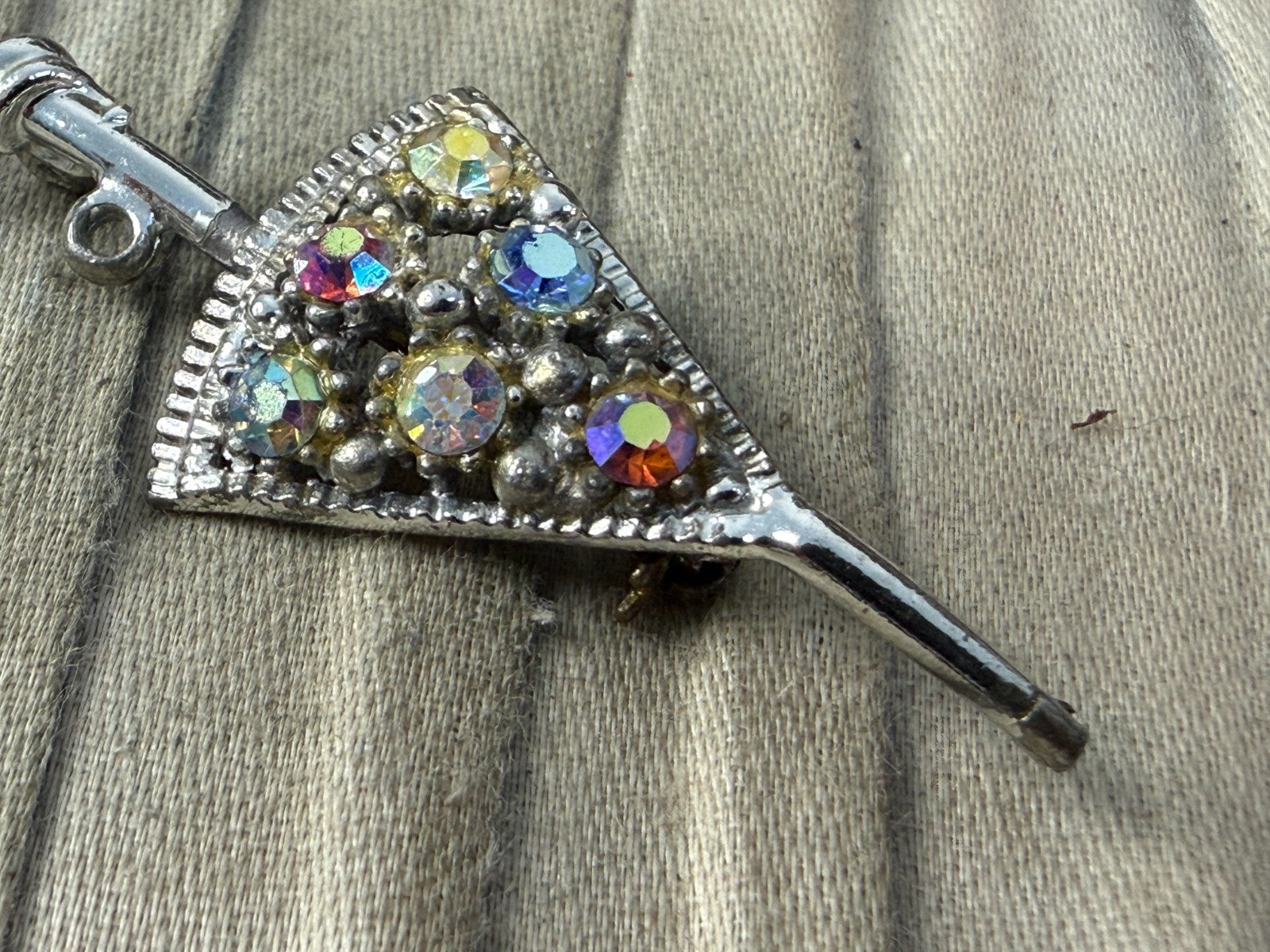 Vintage Silver Tone Umbrella Brooch AB Aurora Borealis Rhinestone Pin Kitsch