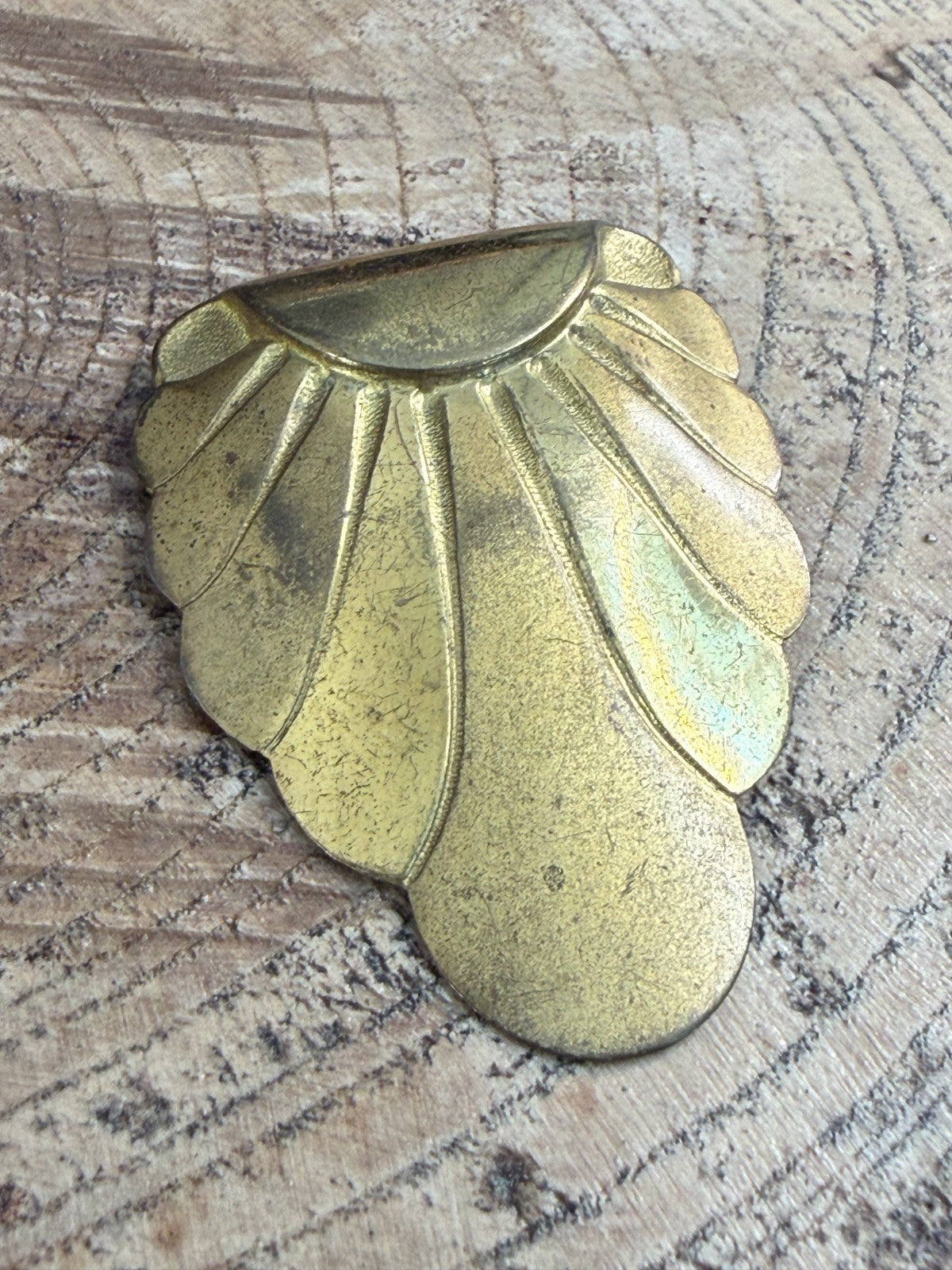 Vintage Art Deco Gold Tone Fan Dress Clip 1930s Radiating Scallop Petal