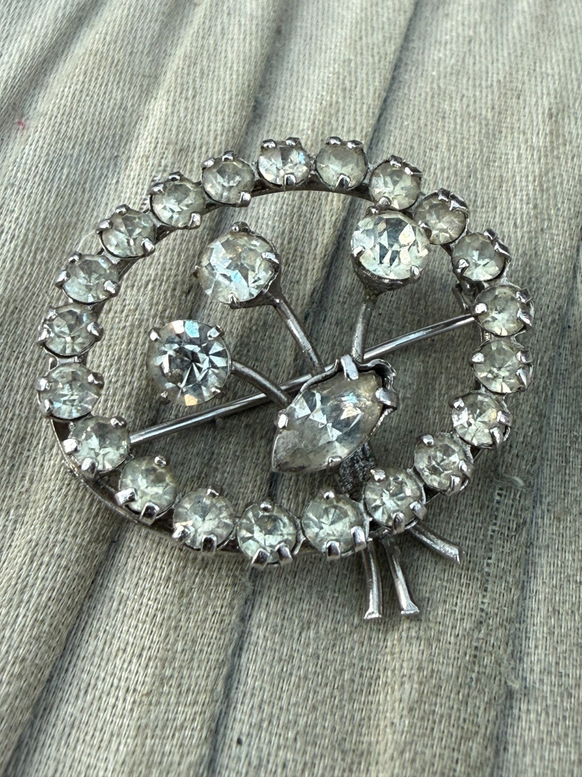 Vintage Sparkly Brooch Mid Century Silver Tone Clear Rhinestone Floral Bouquet