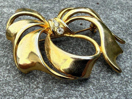 Vintage Bow Brooch Gold Tone Pin Ribbon Rhinestone Sparkly Shiny 20th Century
