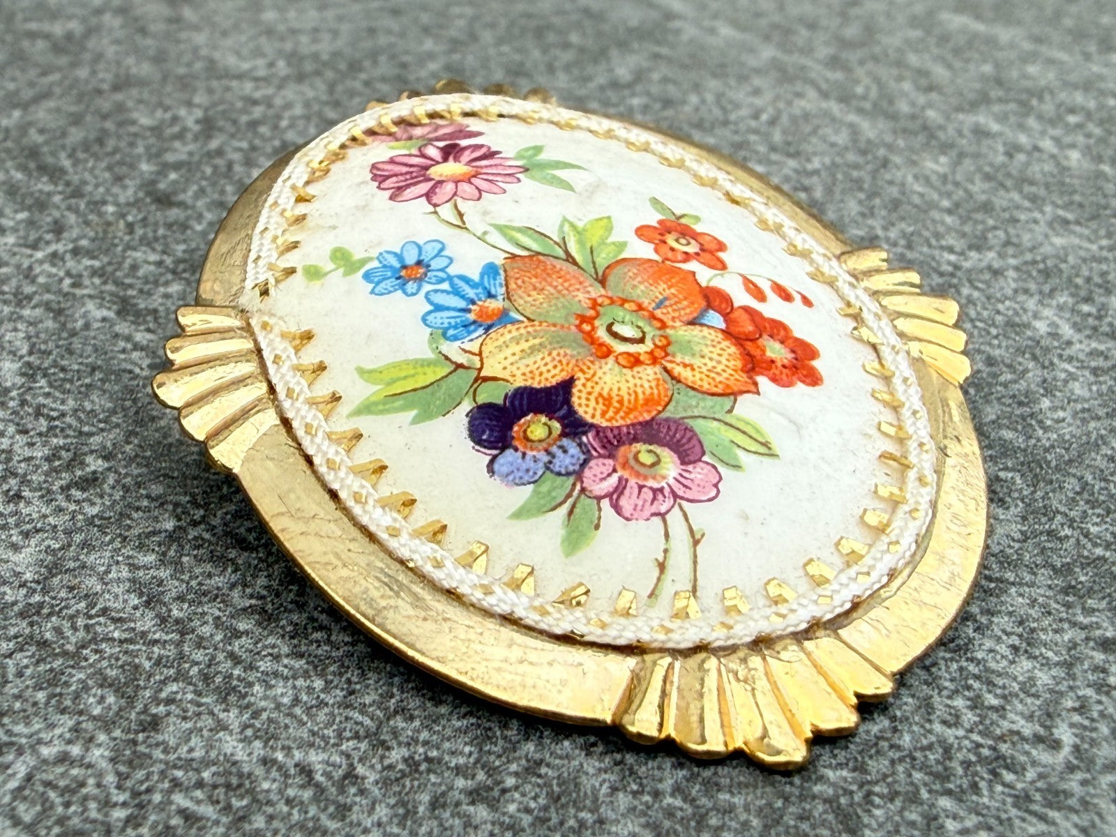 Vintage Hand Painted Floral Brooch Gold Tone Pin Flower Pin Wildflower Oval