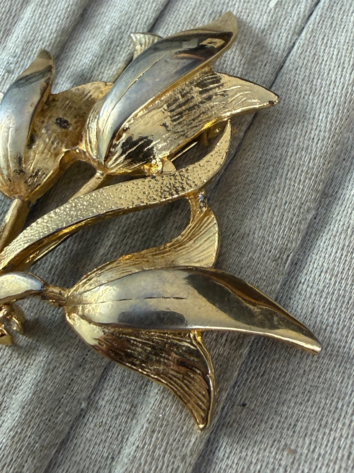 Vintage Flower Brooch Gold Tone Pin Floral Tulip Pin Bouquet 1960s 1970s
