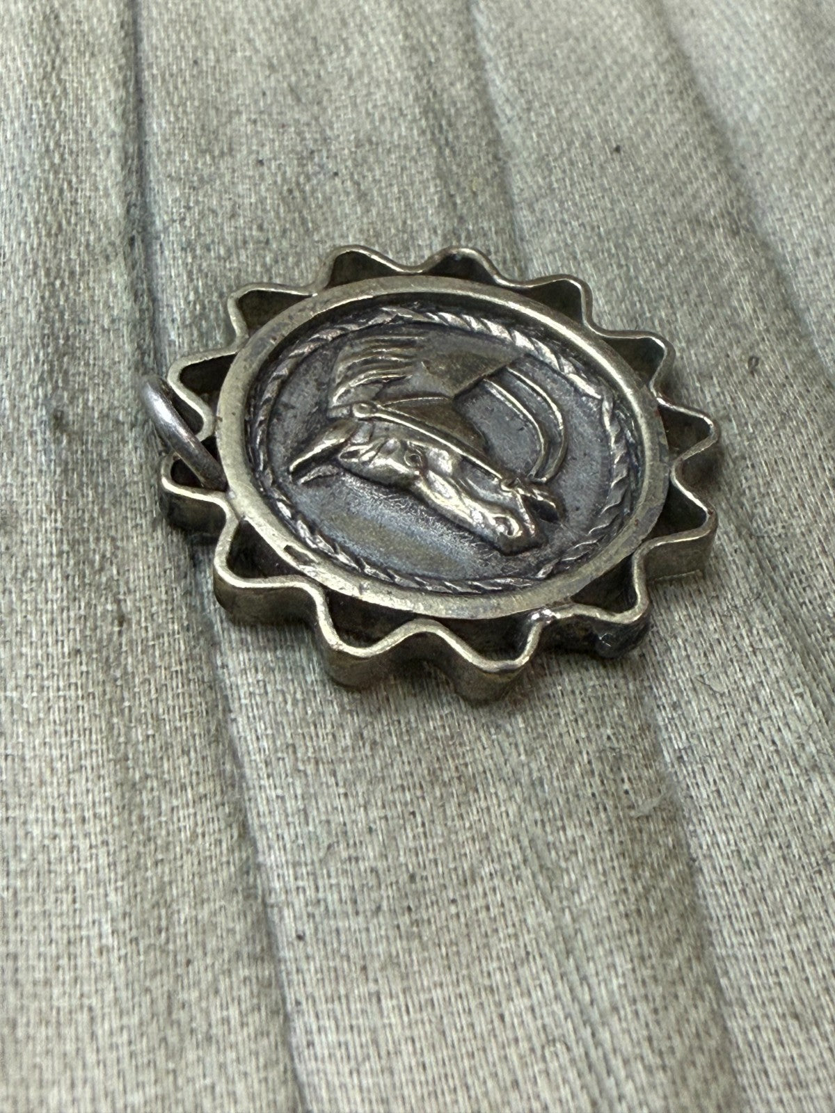 Vintage Horse Head Pendant Silver Tone Fob Medal Equestrian Scalloped Border