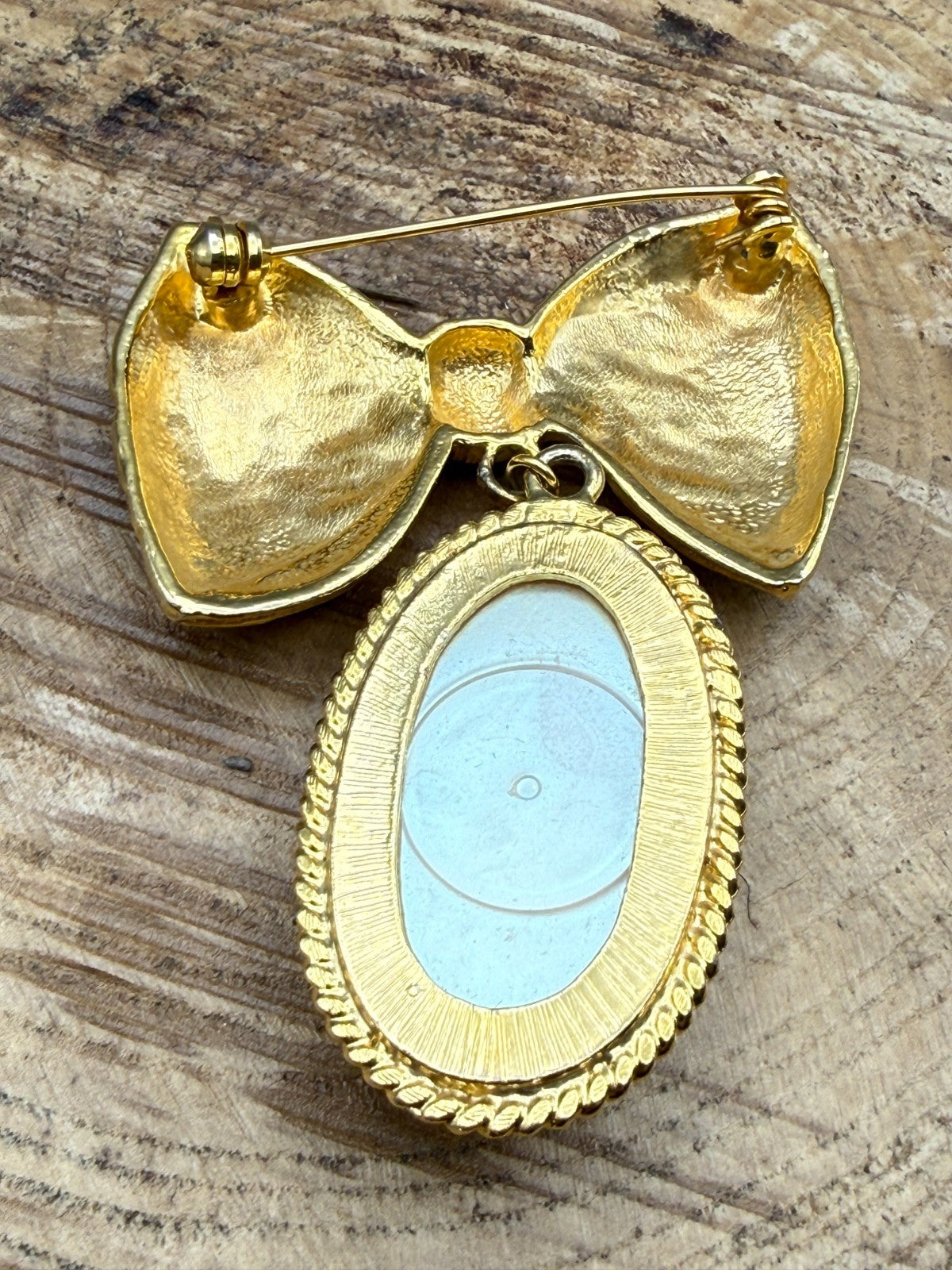 Vintage Bow Brooch Quilted Faux Pearl Drop Dangle Gold Tone Pin Ribbon Chunky