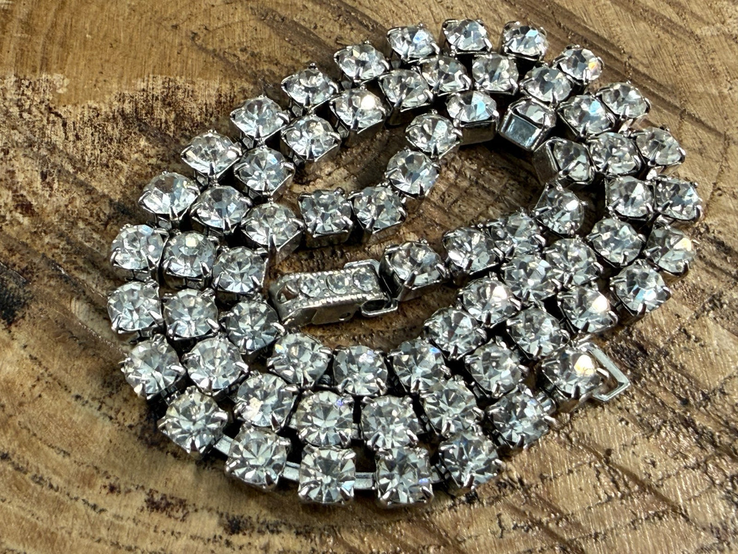 Vintage Sparkly Single Strand Collet Necklace 42cm Silver Tone Diamante Glass