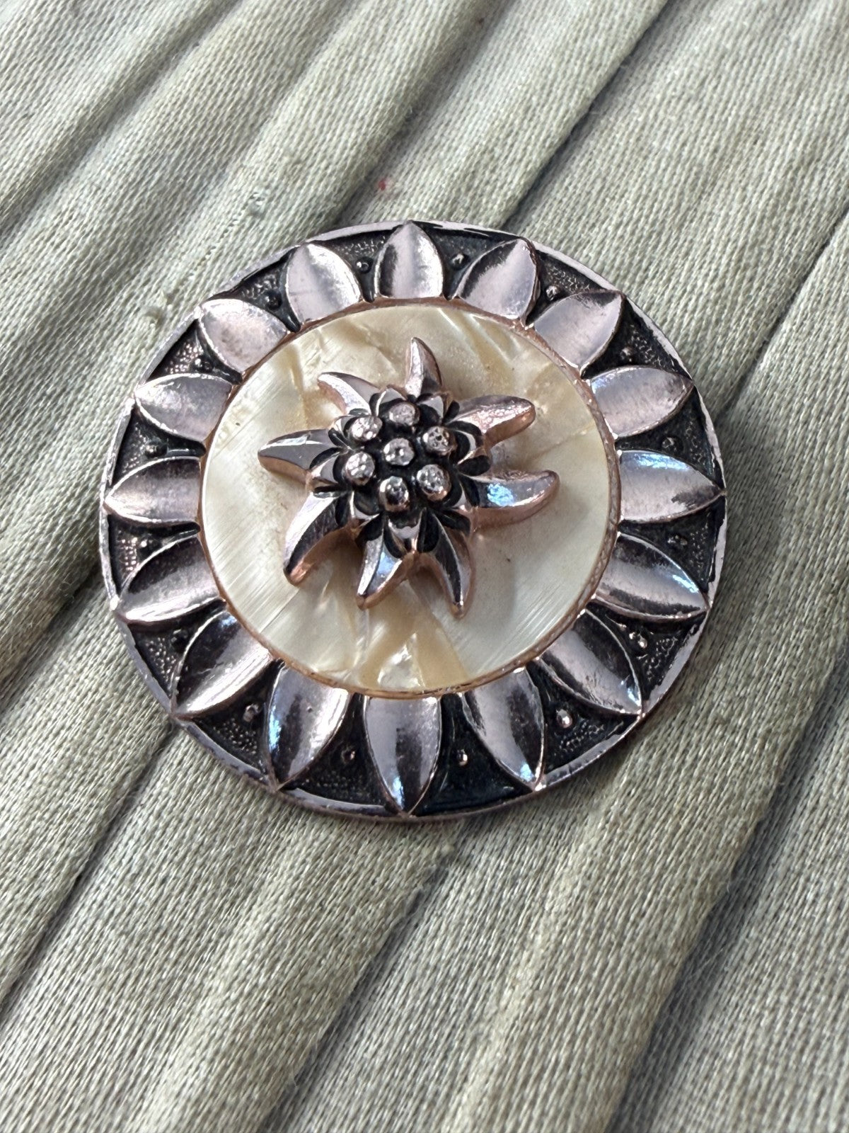 Vintage Edelweiss Scarf Clip Mother of Pearl Rose Gold Tone Alpine Flower Pin