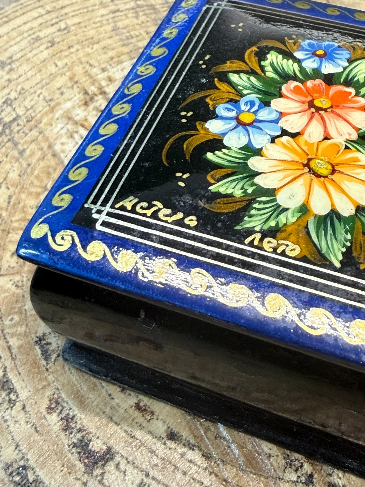 Vintage Russian Lacquered Trinket Box Hand Painted Floral Flowers Square Blue