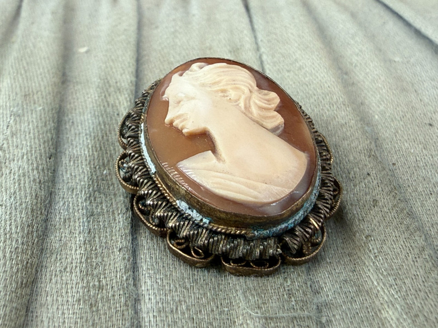 Vintage Shell Cameo Brooch Pendant Female Portrait Gold Tone Pin Mid Century