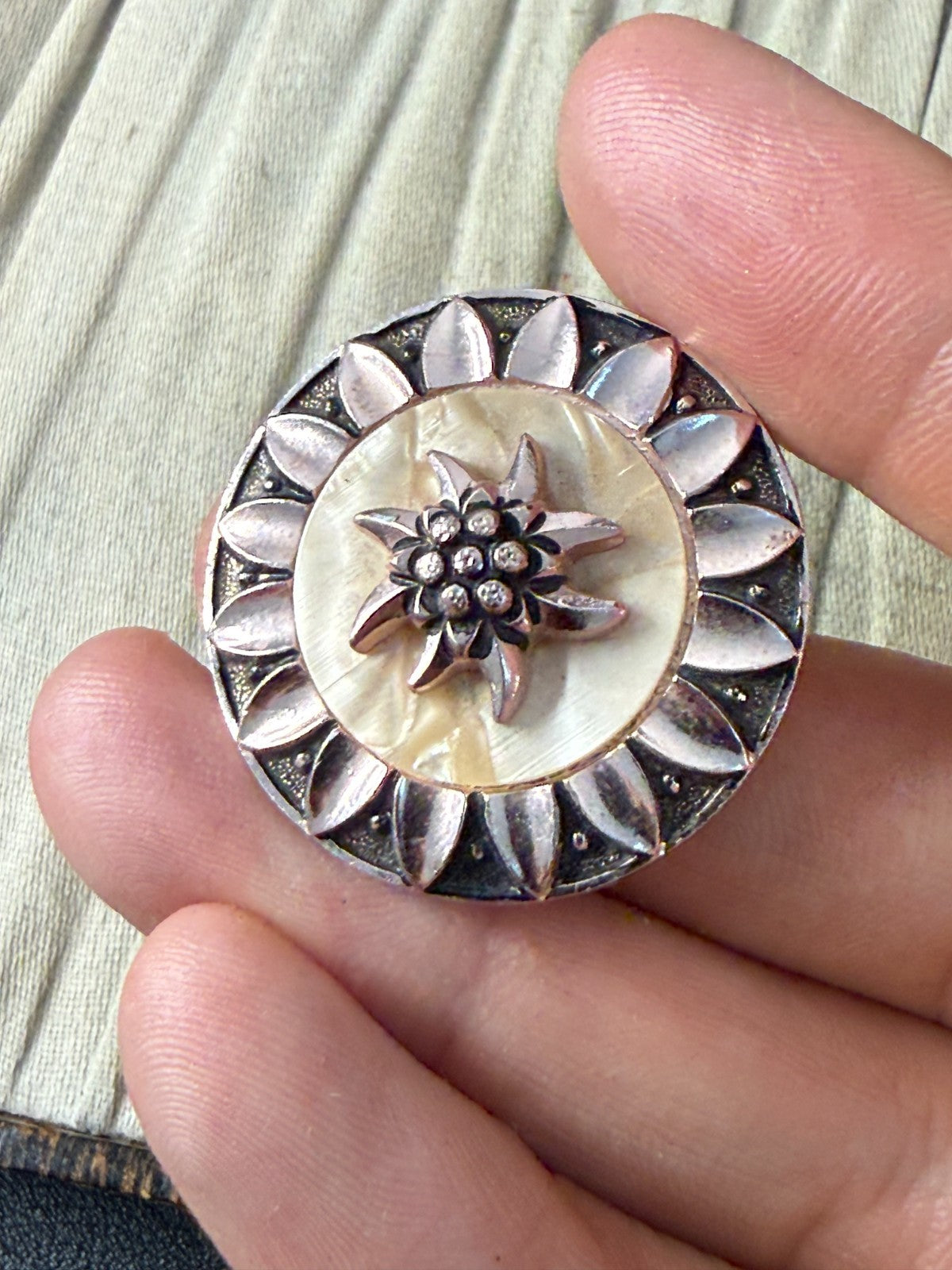 Vintage Edelweiss Scarf Clip Mother of Pearl Rose Gold Tone Alpine Flower Pin