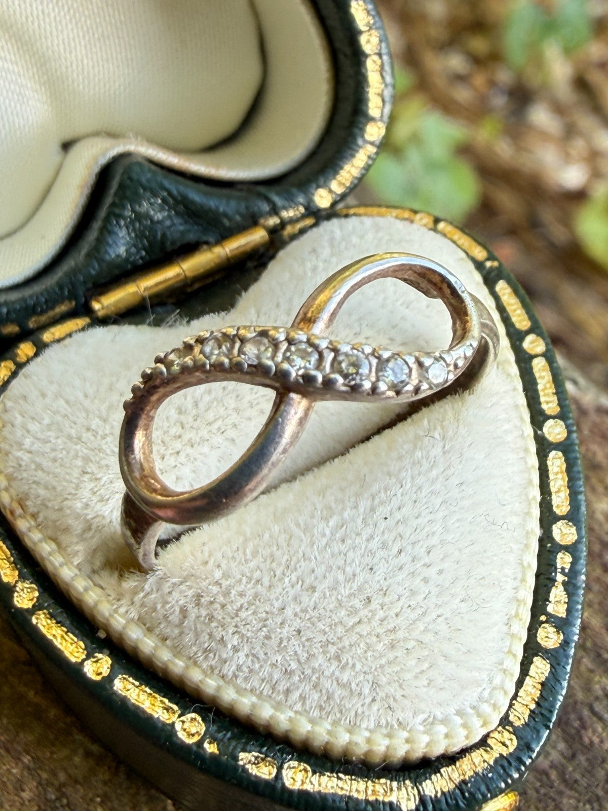 Sterling Silver Infinity Promise Ring Sparkly Clear Gemstone Size M 1/2