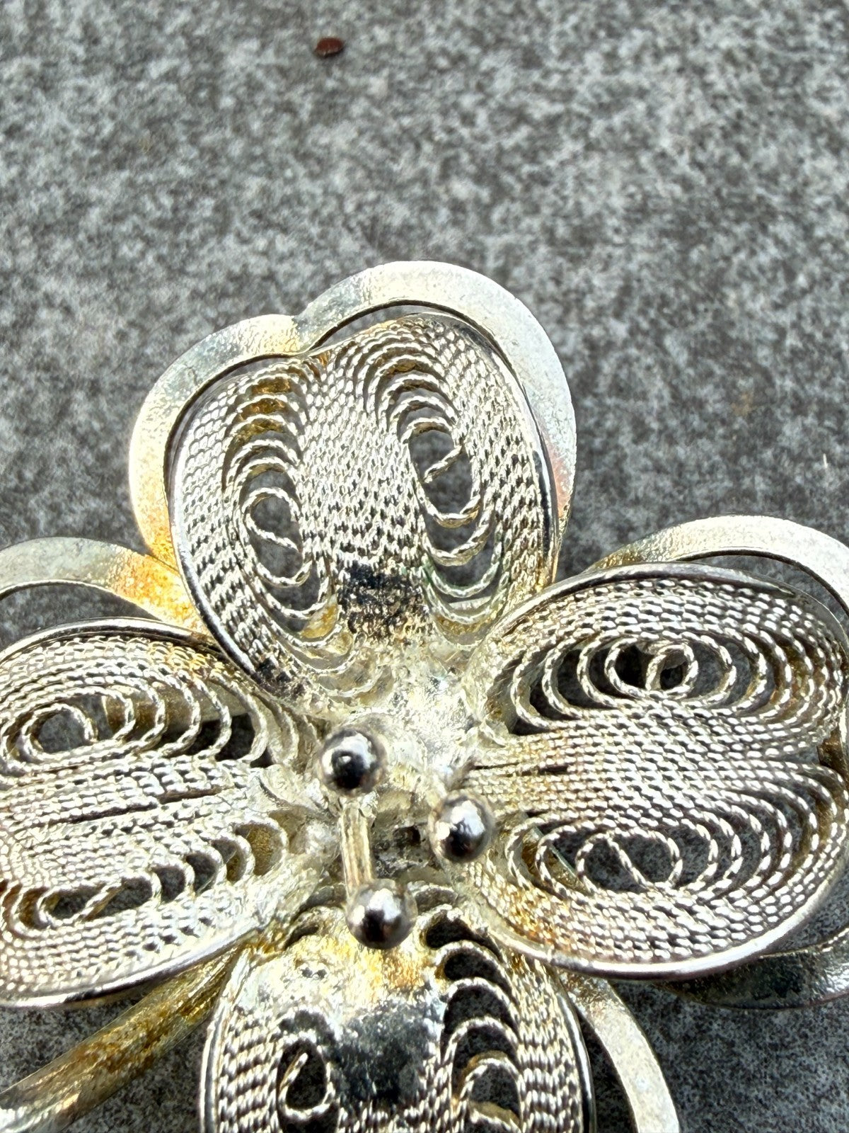 Vintage Four Leaf Clover Brooch Silver Tone Pin Floral Filigree Mid Century