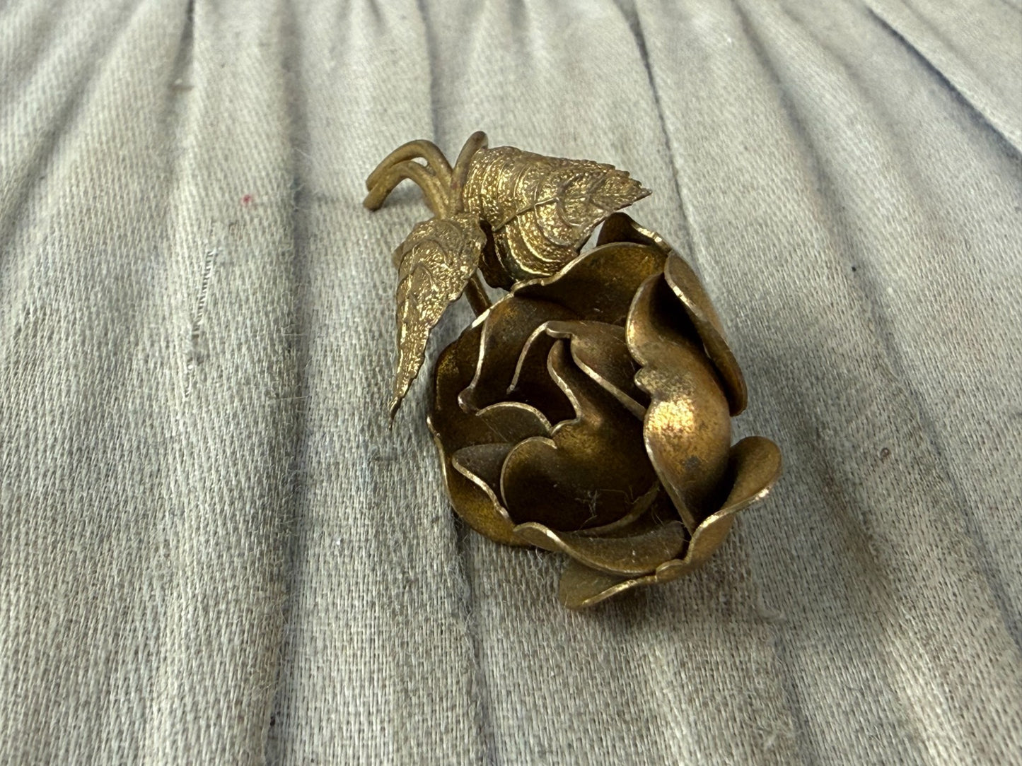 Vintage Rose Brooch Gold Tone Pin Flower Floral Sculptural 1940s Brass Natural