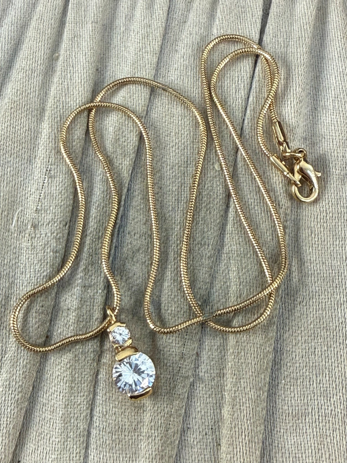 Vintage Gold Tone Goshenite Beryl Double Stone Pendant Snake Chain Necklace 45cm