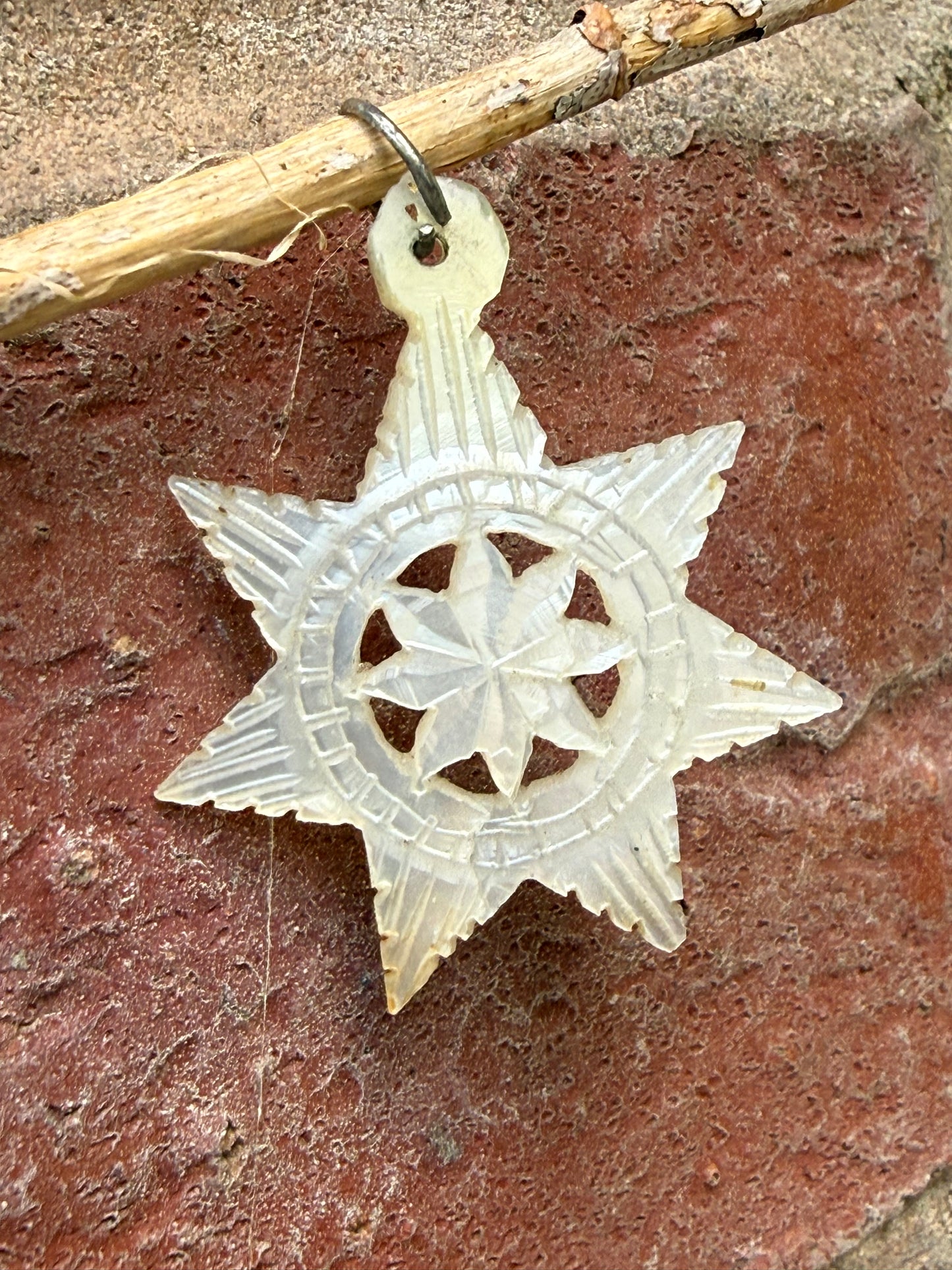 Vintage Mother of Pearl Star of Bethlehem Pendant