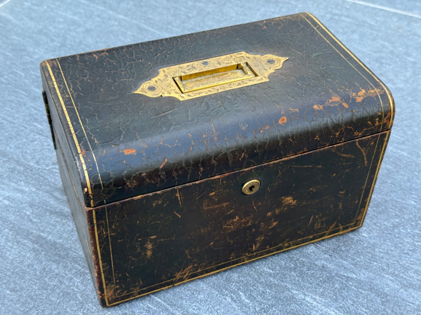 Large Victorian Green Velvet Travelling Jewellery Box