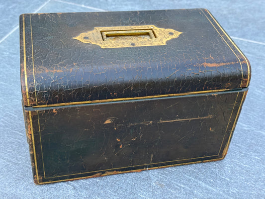 Large Victorian Green Velvet Travelling Jewellery Box
