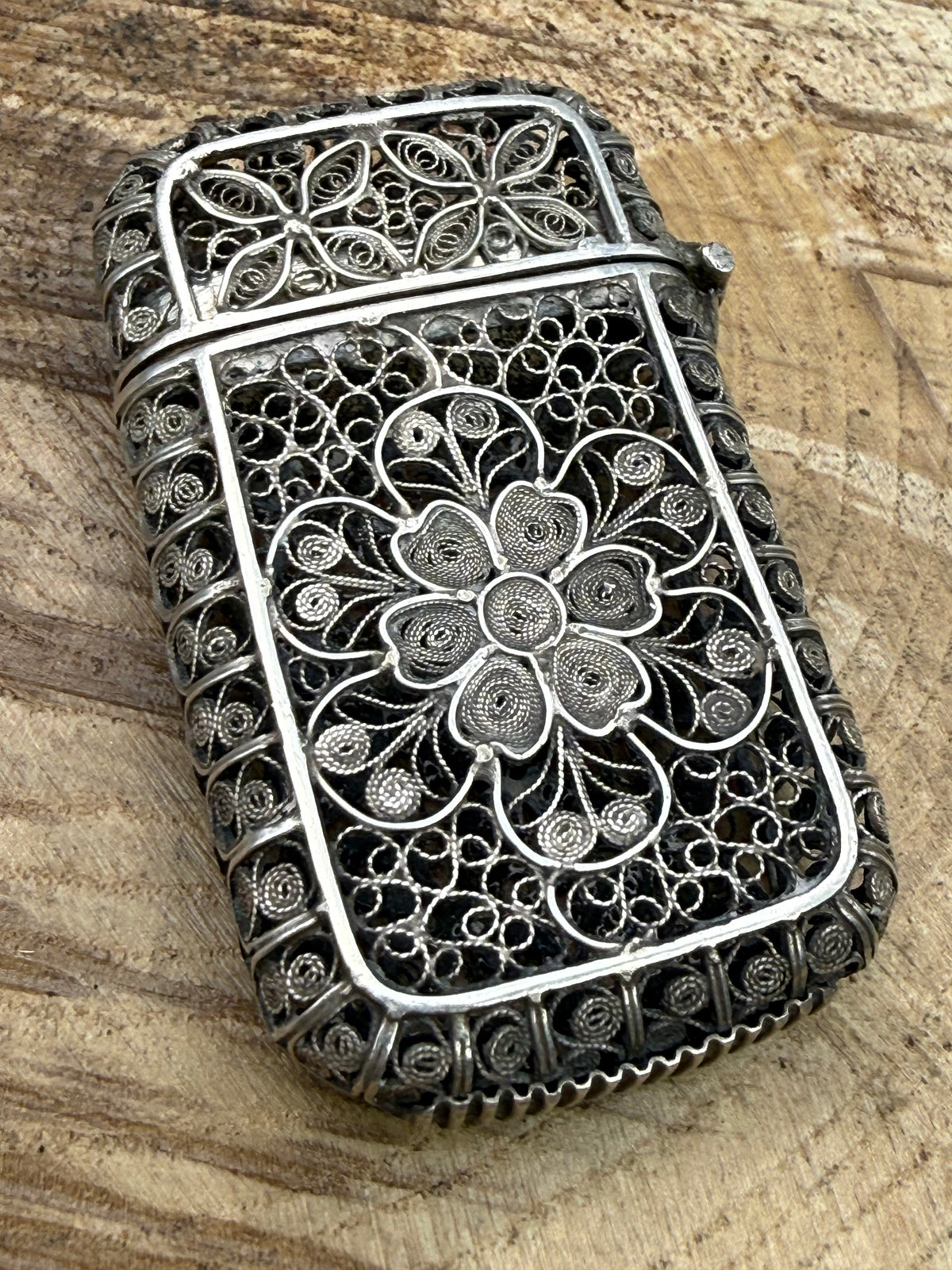 Antique Continental Silver Filigree Vesta Case