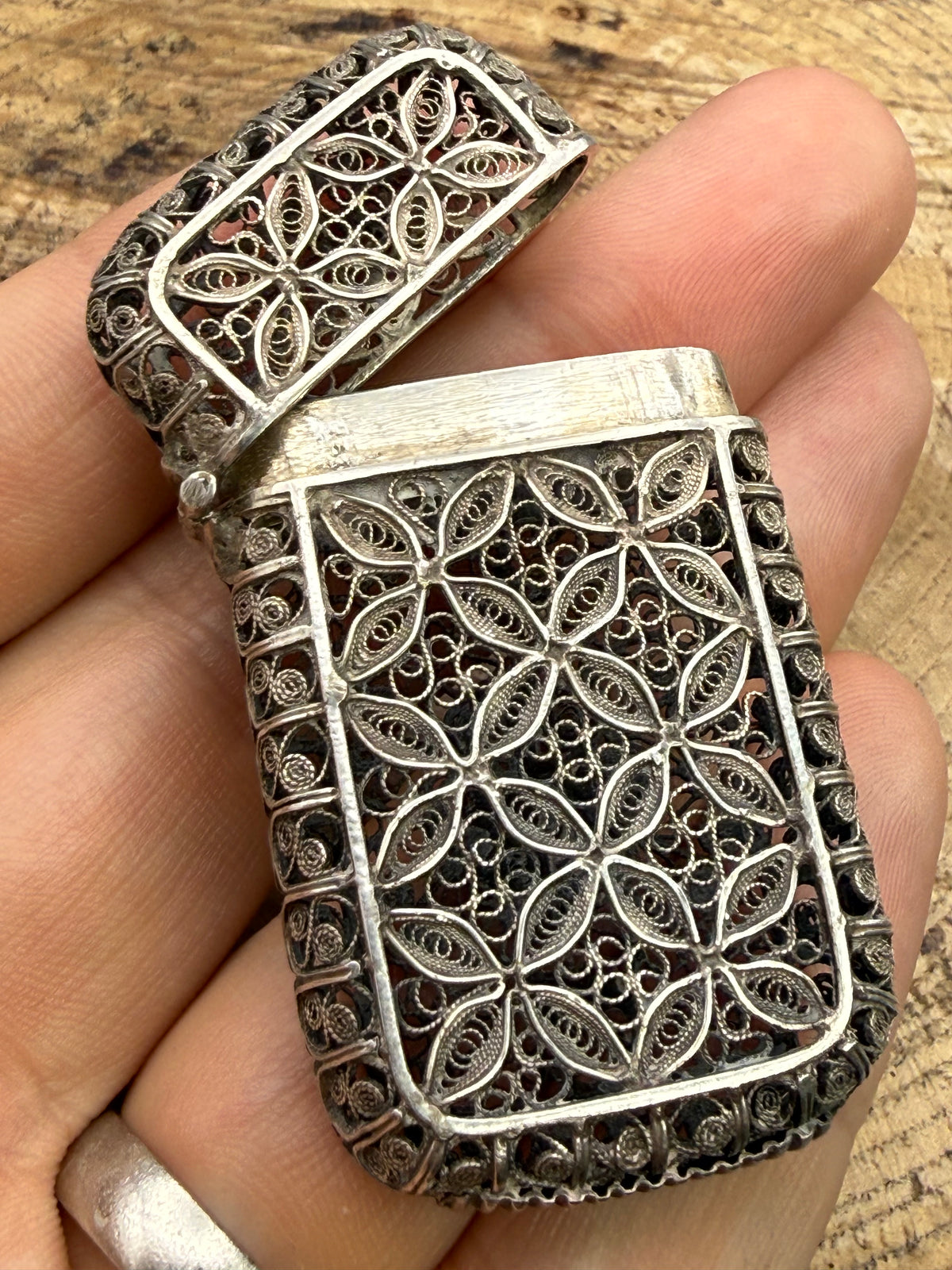 Antique Continental Silver Filigree Vesta Case