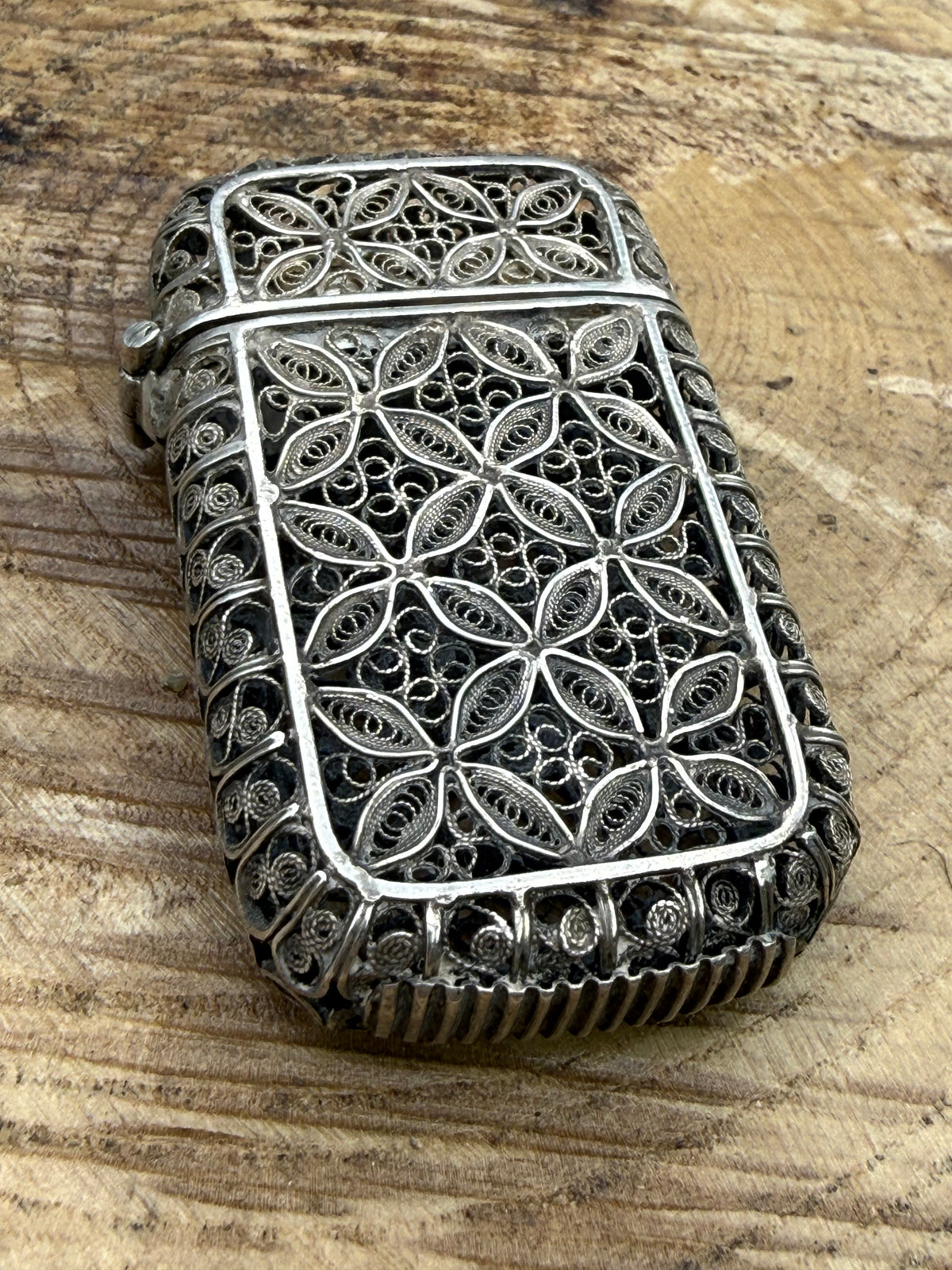 Antique Continental Silver Filigree Vesta Case