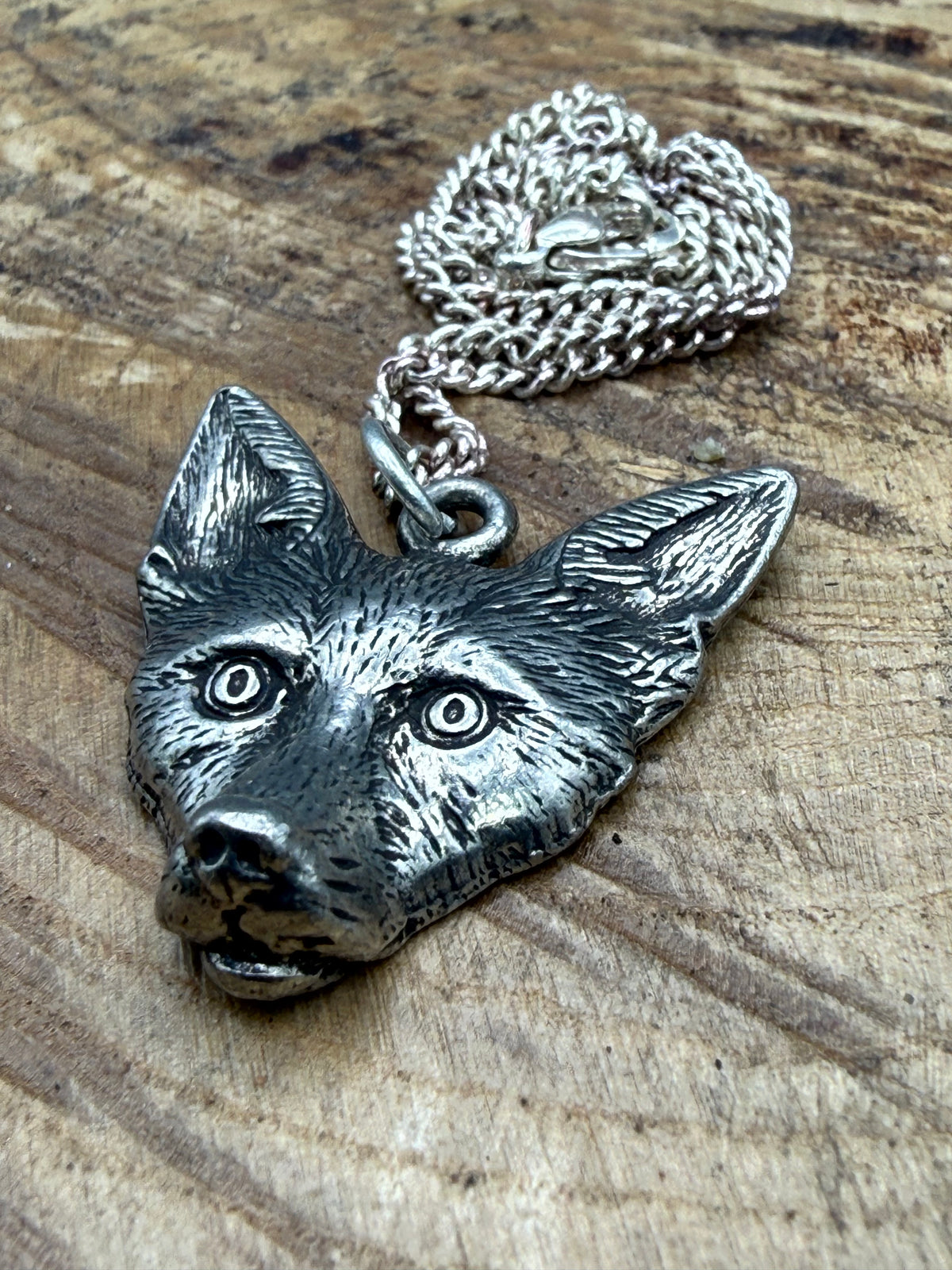Charming Fox Head Pendant Necklace