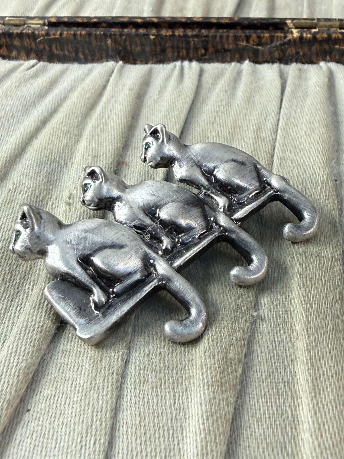 Vintage Three Cats & Fence Brooch