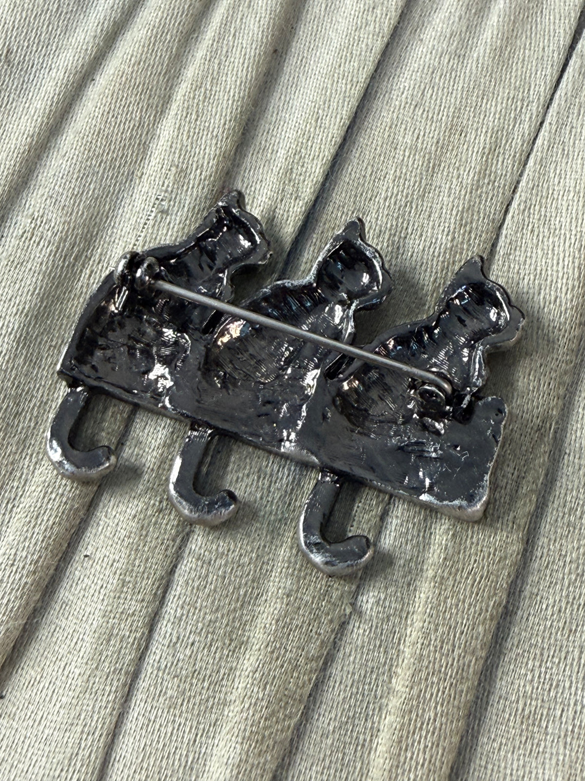 Vintage Three Cats & Fence Brooch