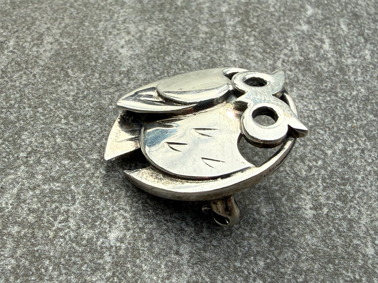 Ola Gorie Barn Owl Brooch in Sterling Silver