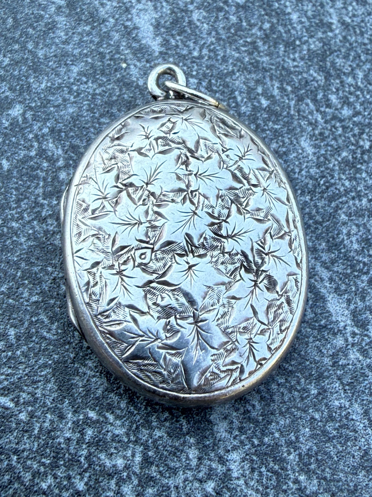 Antique Sterling Silver Foliate Pendant Locket