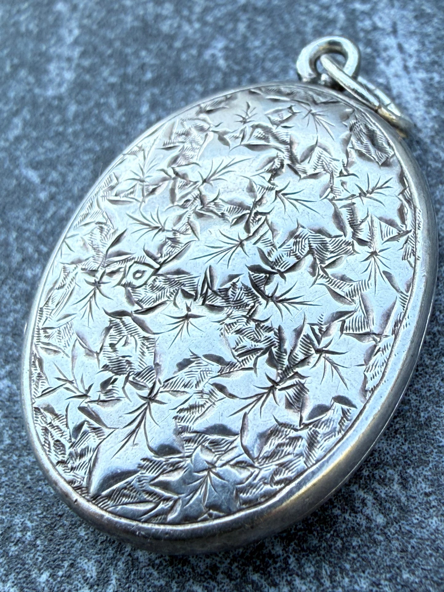 Antique Sterling Silver Foliate Pendant Locket
