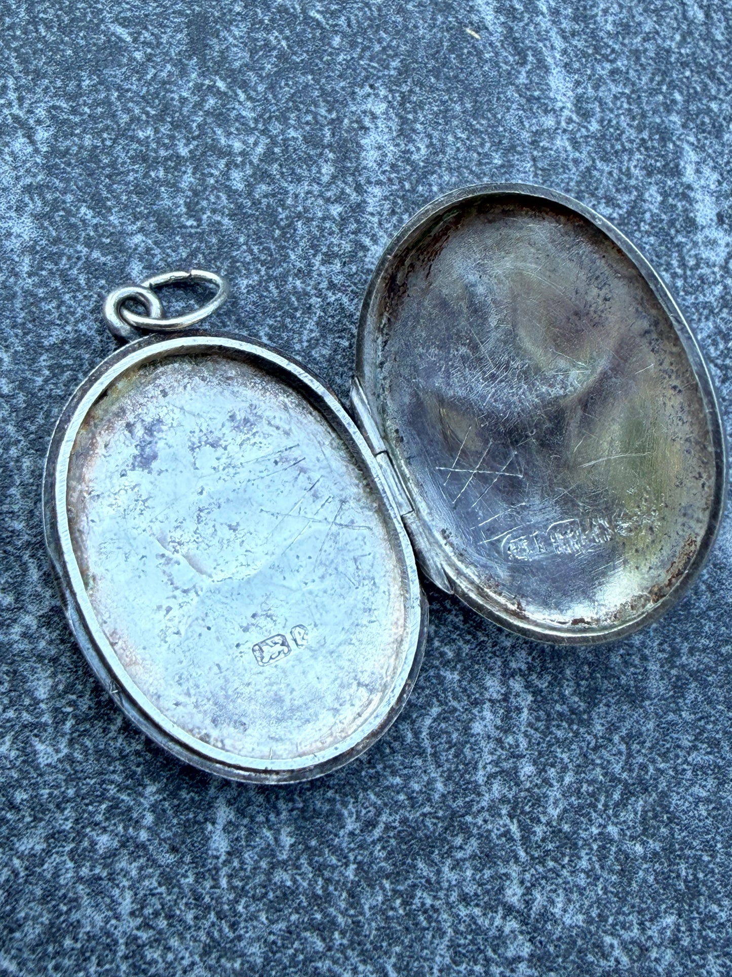 Antique Sterling Silver Foliate Pendant Locket