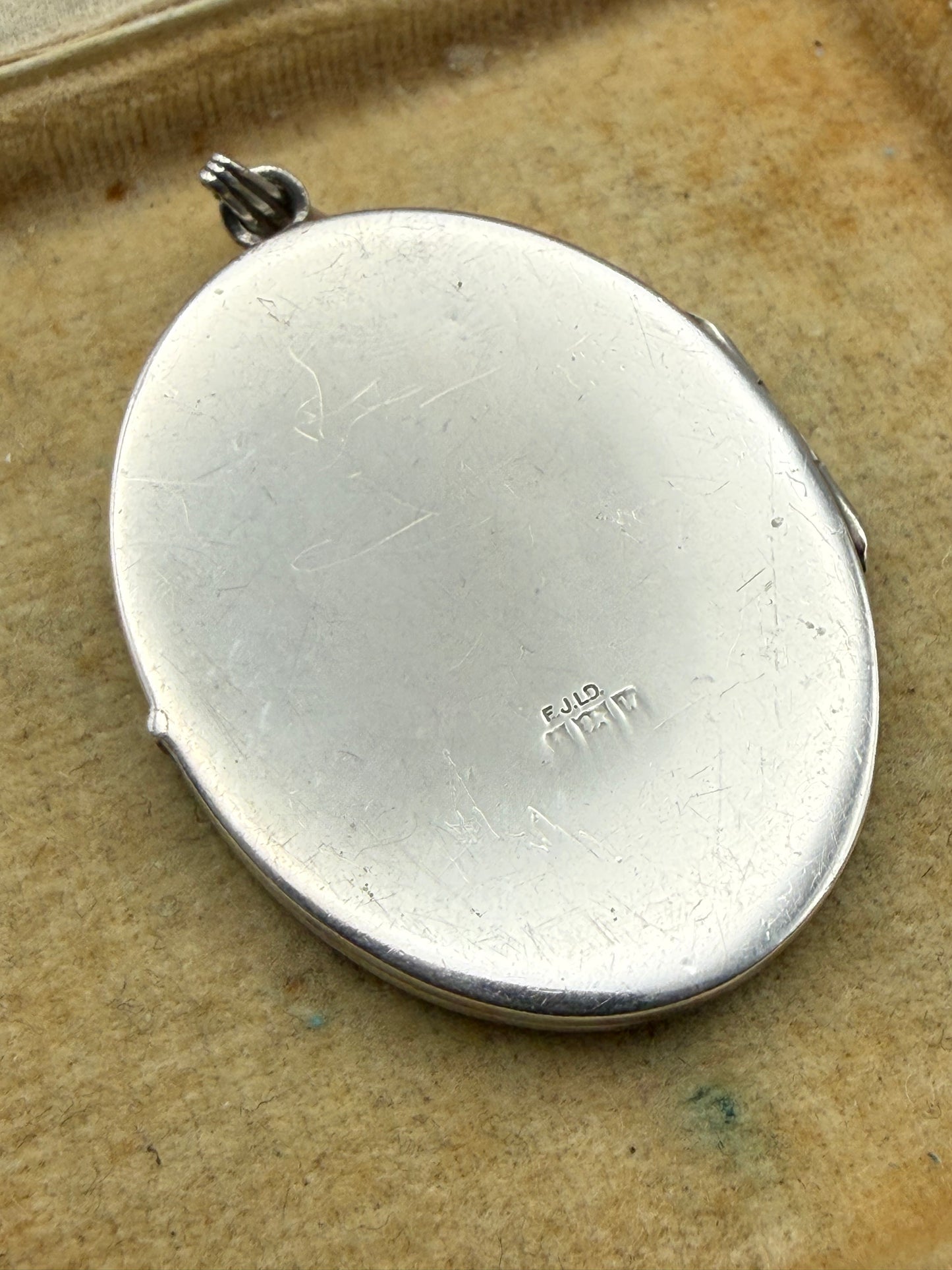 Vintage Sterling Silver Ornate Locket Pendant